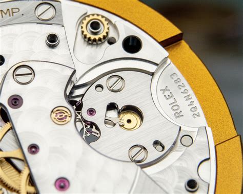 rolex 3235 chronergy escapement.